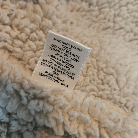 Love Tree Denim Medium Sherpa Lined Denim Jacket Embroidered Trucker Floral - Picture 15 of 15